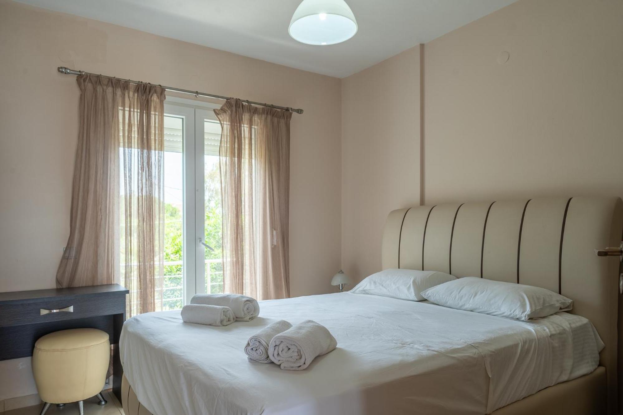 Palaiologou Panorama Apartments Mantamados Экстерьер фото