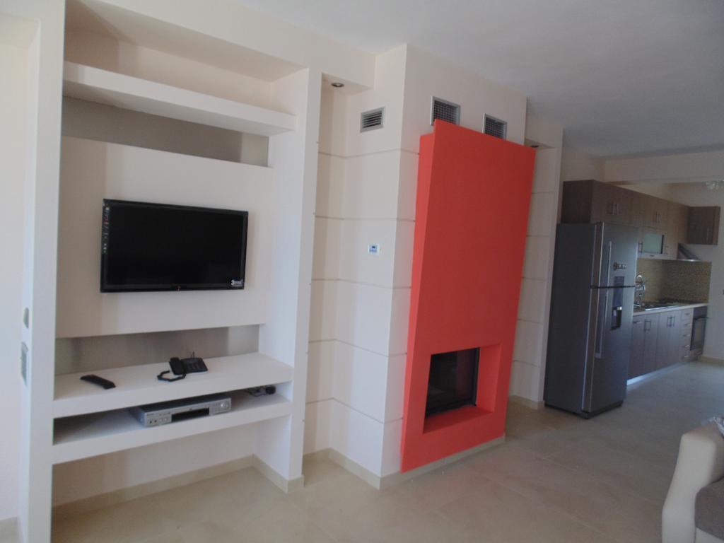 Palaiologou Panorama Apartments Mantamados Номер фото