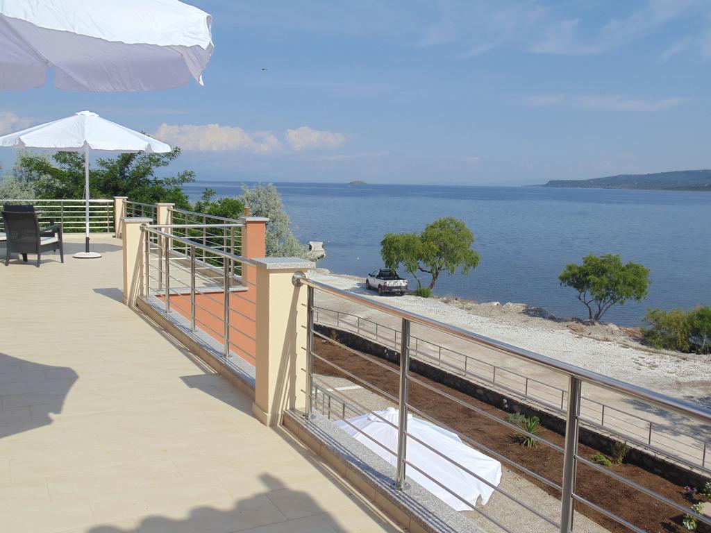 Palaiologou Panorama Apartments Mantamados Номер фото